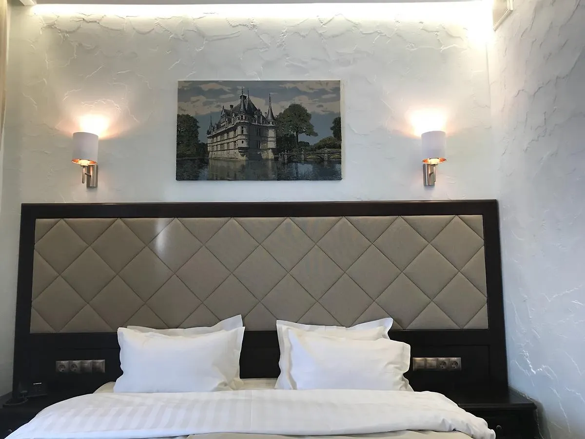 Spa-Hotel Myslyvskiy Dvir Kyiv
